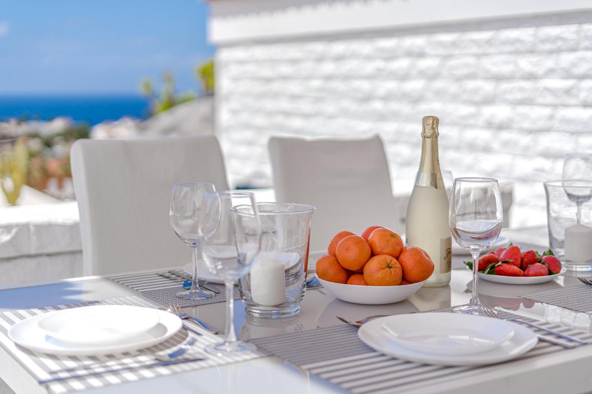 Buenavista Romantic Bungalow In Costa Adeje Εξωτερικό φωτογραφία